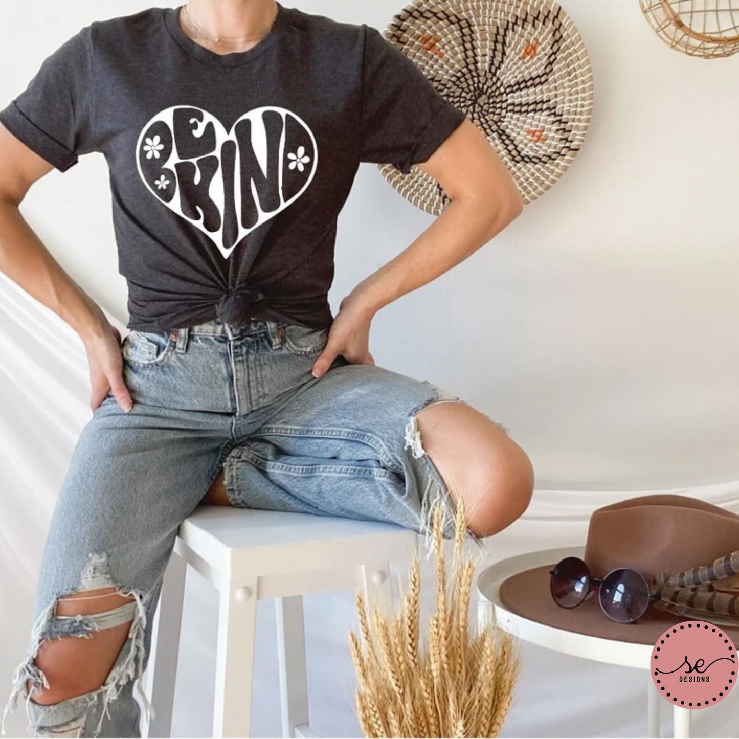 Retro Heart Be kind Shirt